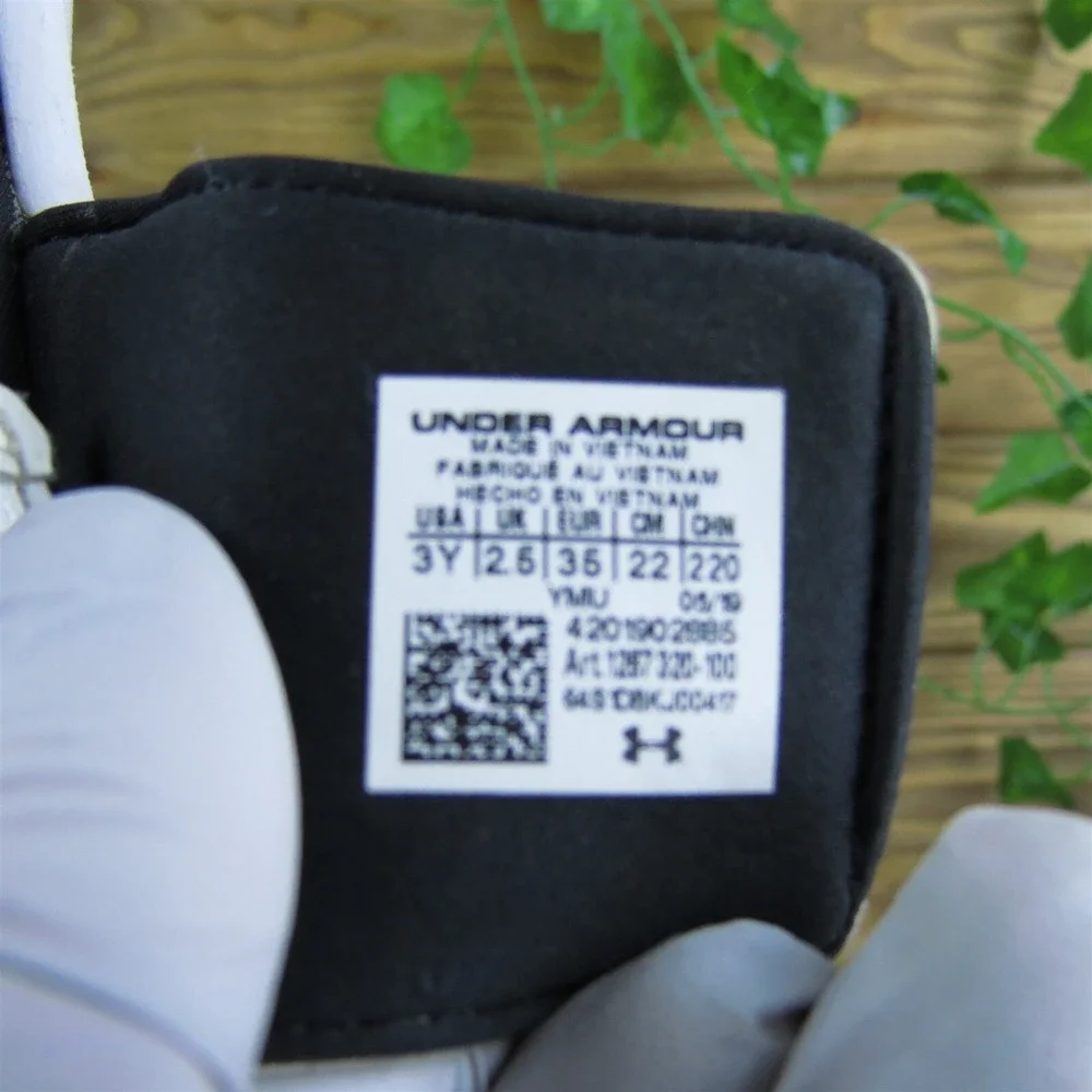 Under‎ Armour Slide  Boys Y 3 Medium Sandal White Synthetic Hook & Loop